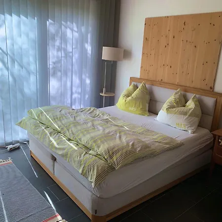 Studio Apartment *